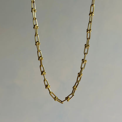 LARIAT LUSTER